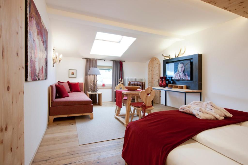 Minglers Sportalm - Das Gourmet- Und Geniesserhotel Kirchberg in Tirol Rom bilde